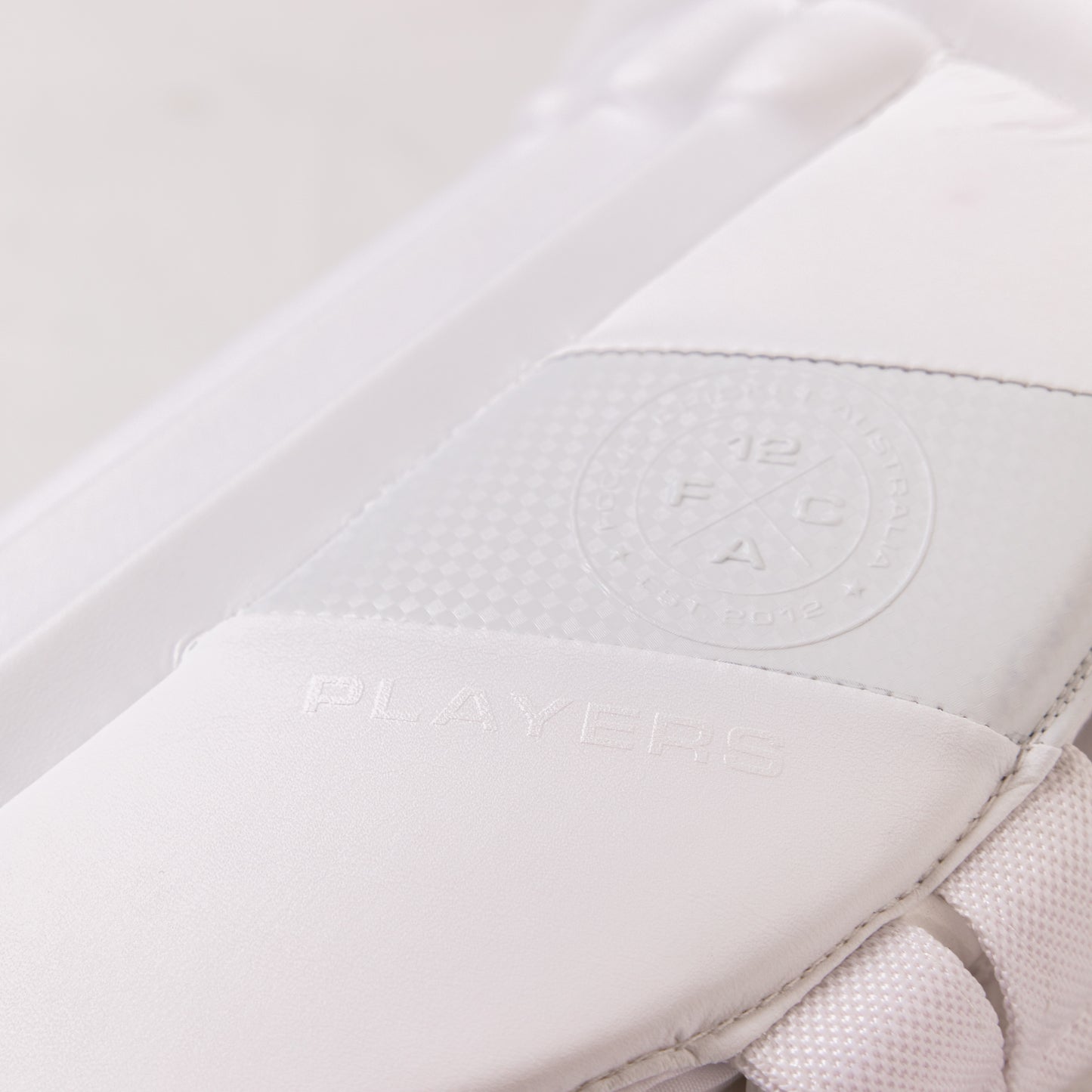 Focus PLAYERS Edition Pads - White